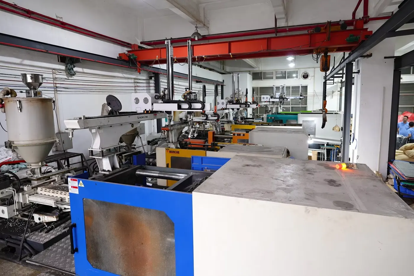 YUETUO injection molding